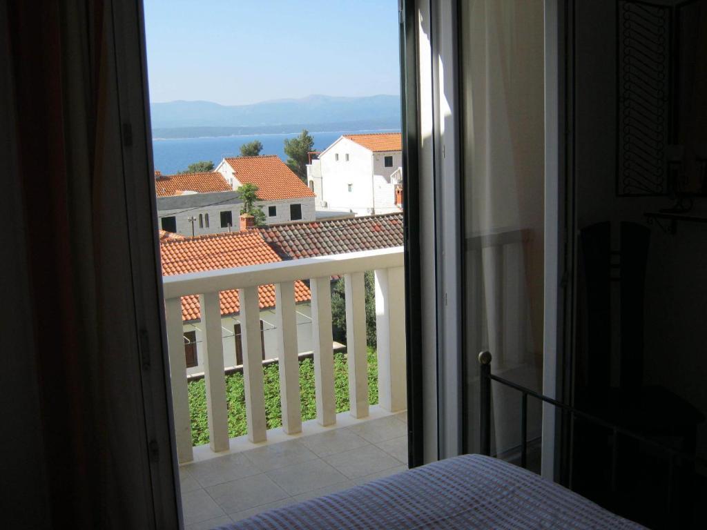 Apartments & Rooms Luna Bol Kültér fotó