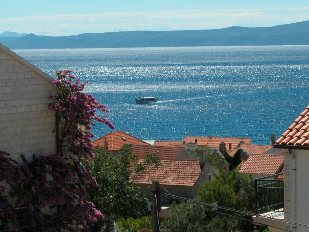 Apartments & Rooms Luna Bol Kültér fotó